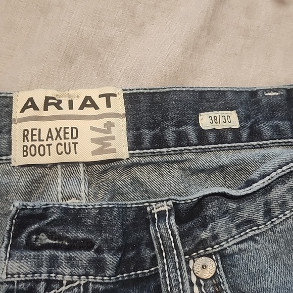 Ariat boot cut jeans - Picture 2 of 4